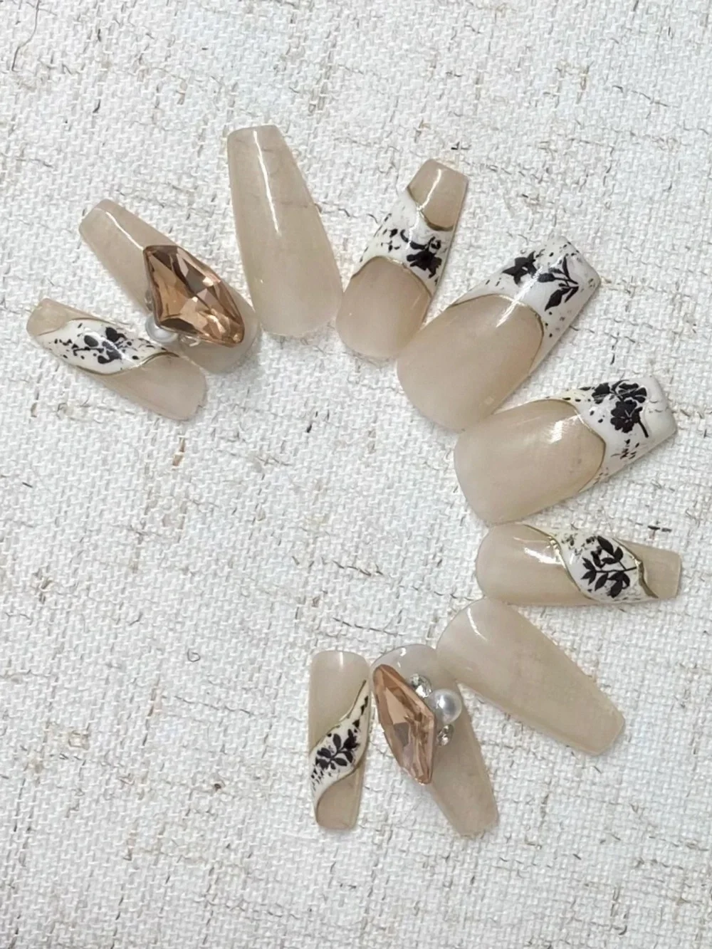 Neutral Beige Floral Press-On Nail Set with Jewel Accent